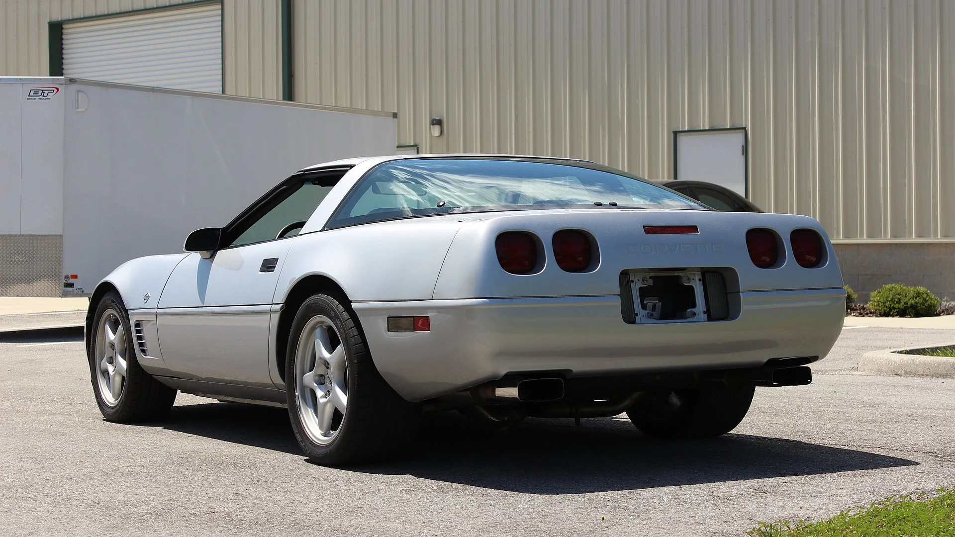 Click to Enlarge-Esc to Close Corvette Generations/C4/C4 1996 rear collector edition LT4.webp